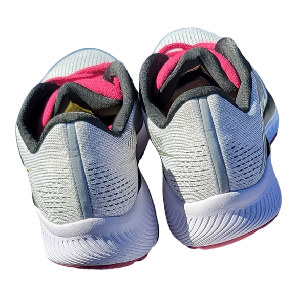 Saucony womans Guide 14 Athletic shoes - Picture 3 of 5